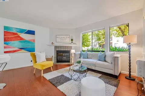 39199 Guardino Dr #179, Fremont, CA 94538