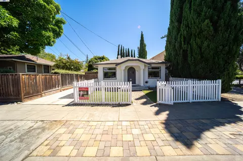1174 Lexington St, Santa Clara, CA 95050