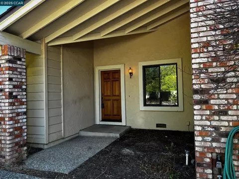 4495 Wildberry Ct, Concord, CA 94521 photo 1