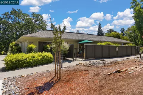 2251 Tice Creek Dr #3, Walnut Creek, CA 94595