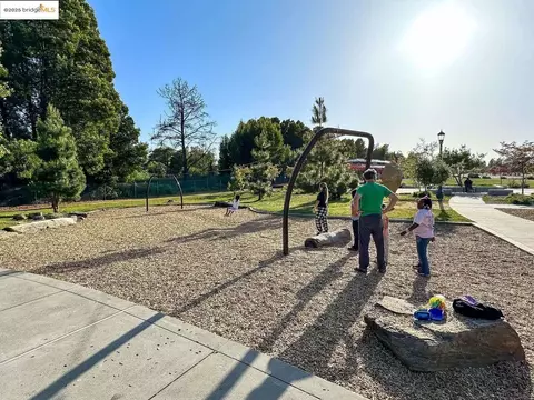 Other - 325 Kitty Hawk Rd UNIT 207, Alameda, CA 94501 photo 10 of 17