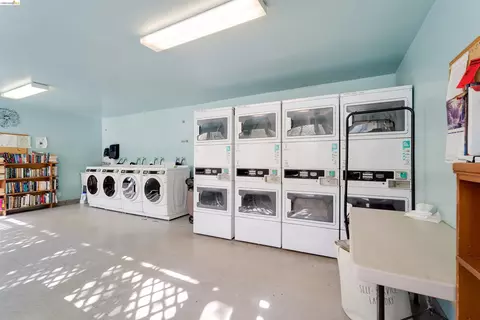 Other - 325 Kitty Hawk Rd UNIT 207, Alameda, CA 94501 photo 7 of 17