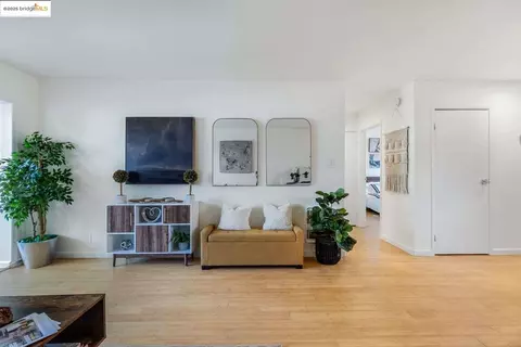 Other - 325 Kitty Hawk Rd UNIT 207, Alameda, CA 94501 photo 2 of 17