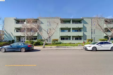 Other - 325 Kitty Hawk Rd UNIT 207, Alameda, CA 94501 photo 9 of 17