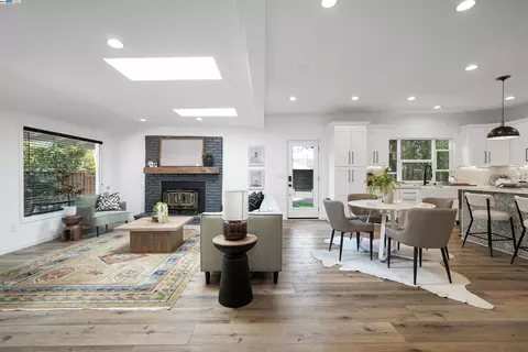250 Castle Hill Ranch Rd, Walnut Creek, CA 94595
