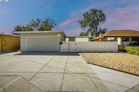 729 Wasatch Dr, Fremont, CA 94536 photo 1