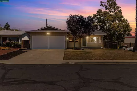 956 Chalet Dr, Concord, CA 94518 photo 1