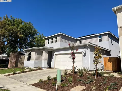2403 Explorador Dr, Merced, CA 95340 photo 1