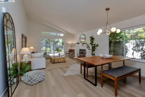 21 Ulster Pl, Alameda, CA 94502 photo 1