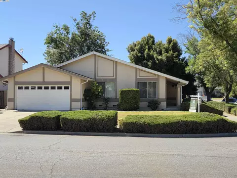 3665 Warwick Rd, Fremont, CA 94555 photo 1
