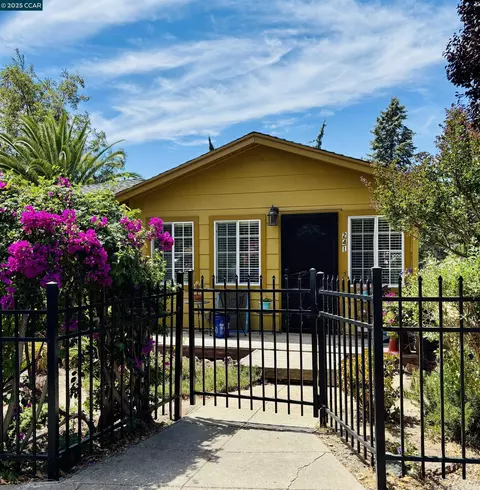 241 Wellington Ave, Concord, CA 94520