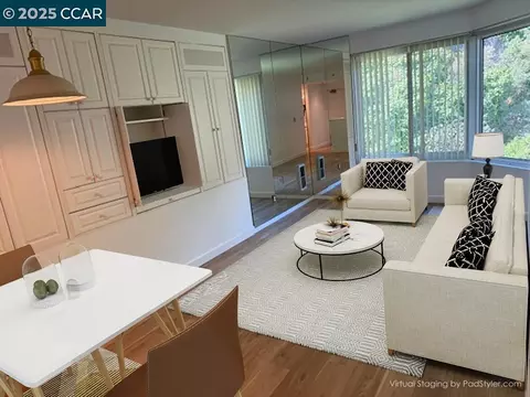 240 Lombard St #632, San Francisco, CA 94111