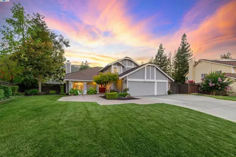3338 Marsh Hawk Ct, Pleasanton, CA 94588 photo 1