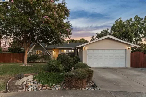 4302 Carter Ct, Concord, CA 94521 photo 1