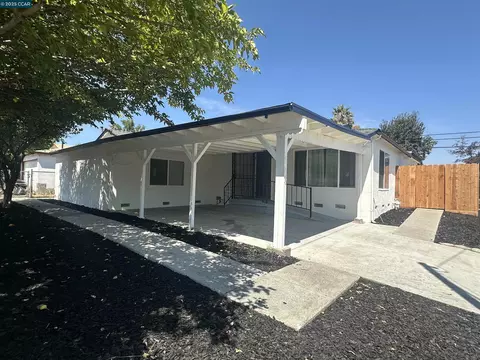 824 Gateway Dr, Vallejo, CA 94589 photo 1