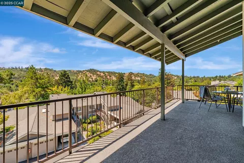 1965 Cactus Ct #3, Walnut Creek, CA 94595