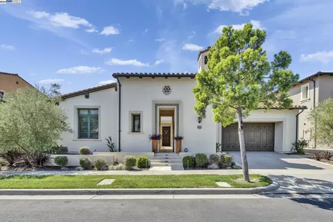 103 Crosswinds, Irvine, CA 92602 photo 1