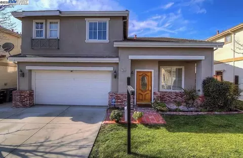 4766 Newhaven St, Dublin, CA 94568 photo 1
