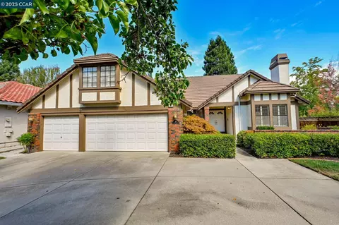 30 Rainbow Bridge Ct, San Ramon, CA 94582