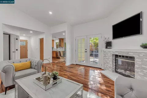 7684 Arbor Creek Cir, Dublin, CA 94568