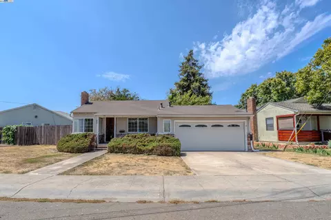 15083 Alexandria St, San Leandro, CA 94579
