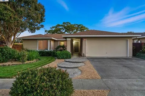 38645 Spetti Ct, Fremont, CA 94536