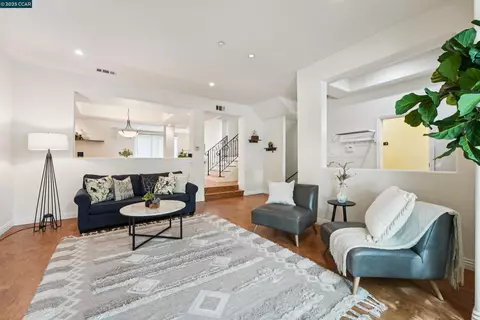 1539 Geary Rd #C, Walnut Creek, CA 94597