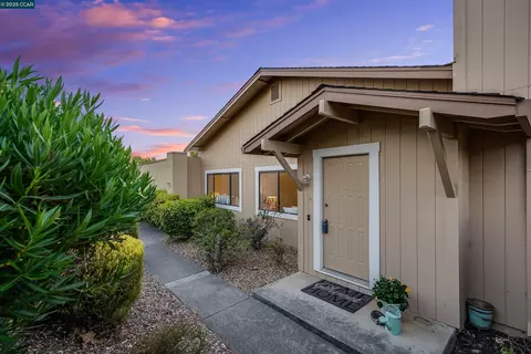 1109 Grove Cir, Benicia, CA 94510