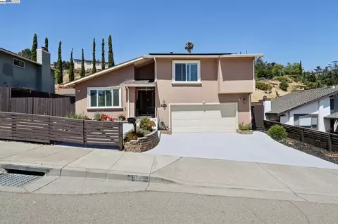 27978 Dobbel Ave, Hayward, CA 94542