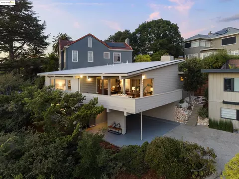 99 Eucalyptus Rd, Berkeley, CA 94705 photo 1