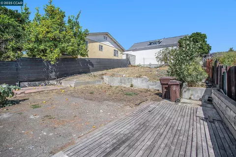 408 4th St, Rodeo, CA 94572 photo 1