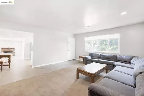 Living - 2011 Regis Dr, Davis, CA 95618 photo 2 of 4