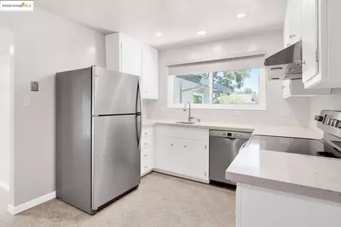 Kitchen - 2011 Regis Dr, Davis, CA 95618 photo 1 of 3