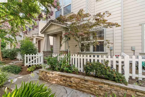 206 Hamlin Loop, Walnut Creek, CA 94598 photo 1
