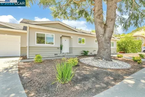 164 Gilbert Ct, Martinez, CA 94553 photo 1