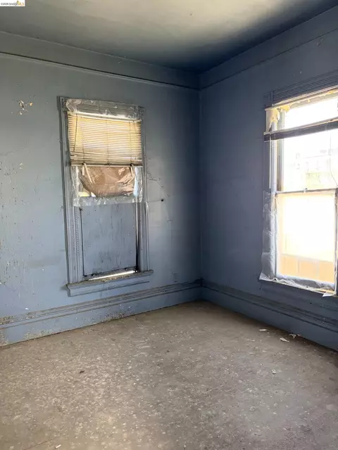Bedroom - 2509 Dwight Way, Berkeley, CA 94704 photo 1 of 2