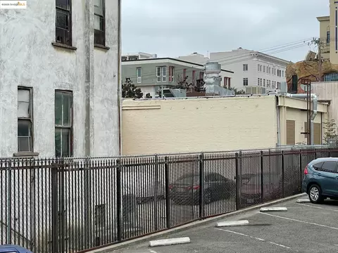 Exterior - 2509 Dwight Way, Berkeley, CA 94704 photo 3 of 6