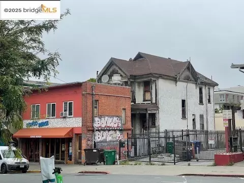 2509 Dwight Way, Berkeley, CA 94704