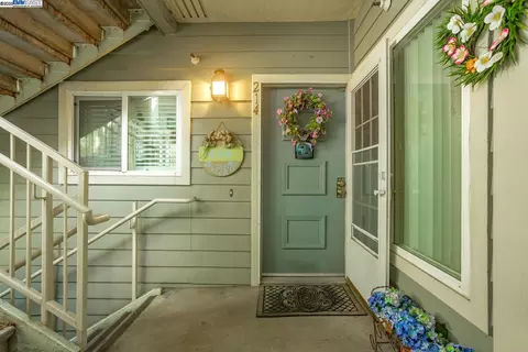 3371 Baywood Ter #214, Fremont, CA 94536