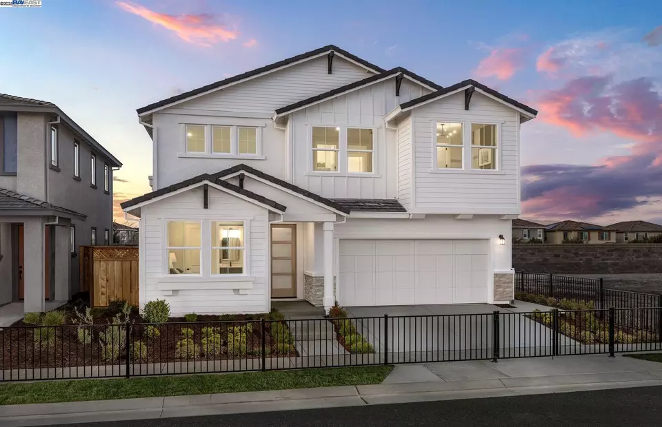 Exterior - 339 E Bobby Gln, Mountain House, CA 95391 photo 1 of 2