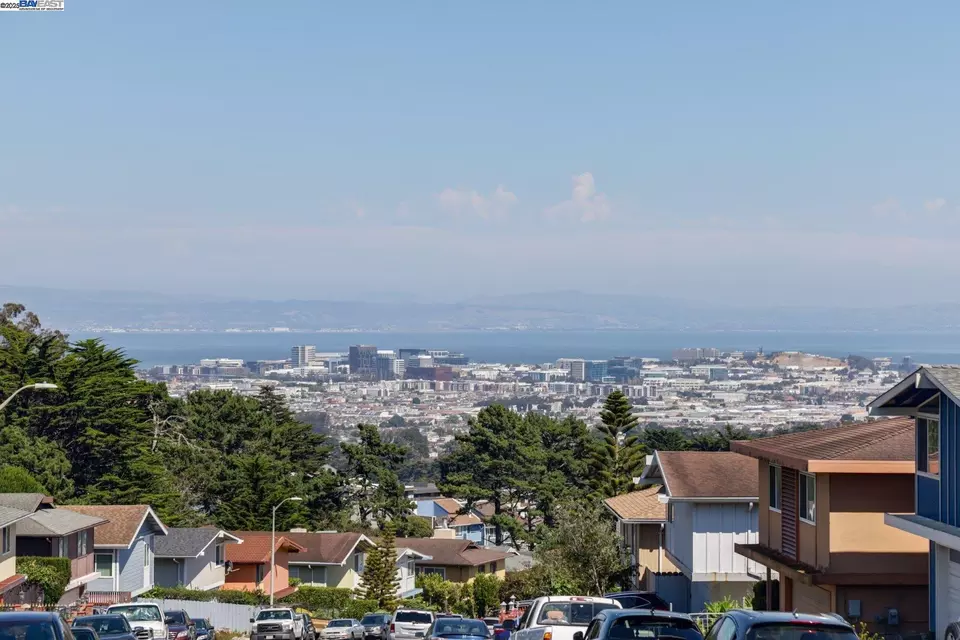View/Area - 2575 Bantry Ln, South San Francisco, CA 94080 photo 2 of 2