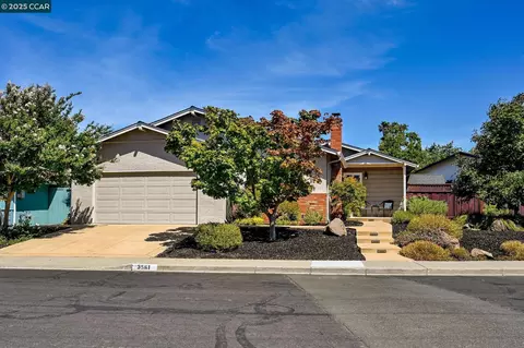 3561 Falcon Dr, Concord, CA 94520