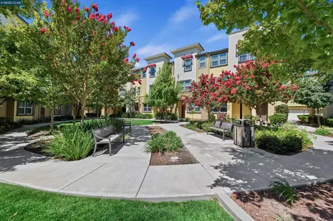 5637 Melodia Cir, Dublin, CA 94568