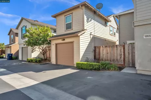 19828 Gabilan View Dr, Salinas, CA 93906 photo 1