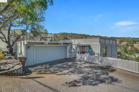1242 Thomas Dr, Martinez, CA 94553 photo 1