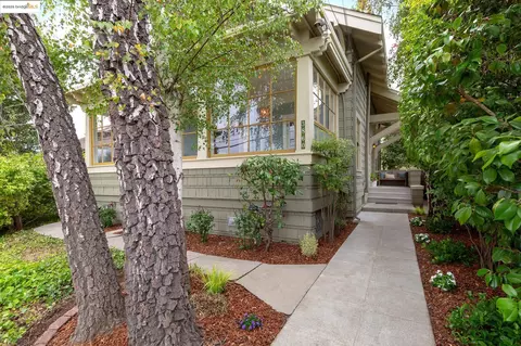 3860 Greenwood Ave, Oakland, CA 94602
