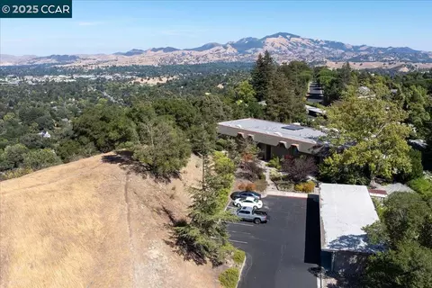 1256 Skycrest Dr #6, Walnut Creek, CA 94595