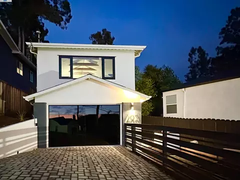 2930 Parker Ave, Oakland, CA 94605