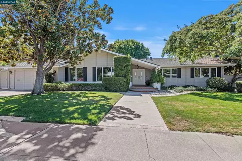 2233 Lomond Ln, Walnut Creek, CA 94598