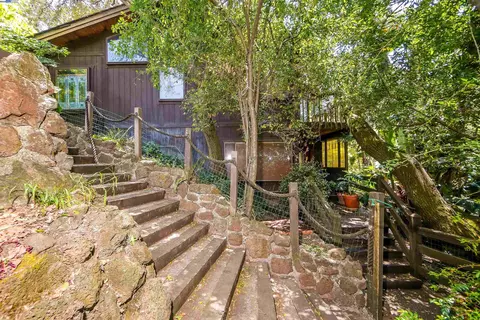 21 Red Rock Way, San Rafael, CA 94903